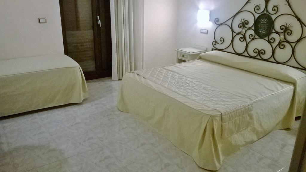 Hotel Ginevra Poggiomarino Chambre photo