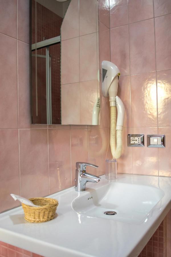 Hotel Ginevra Poggiomarino Extérieur photo
